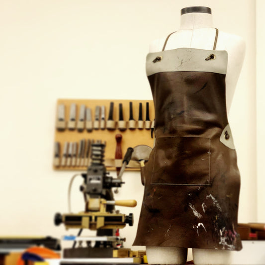 Workshop: Leather Apron (1/2 Day)