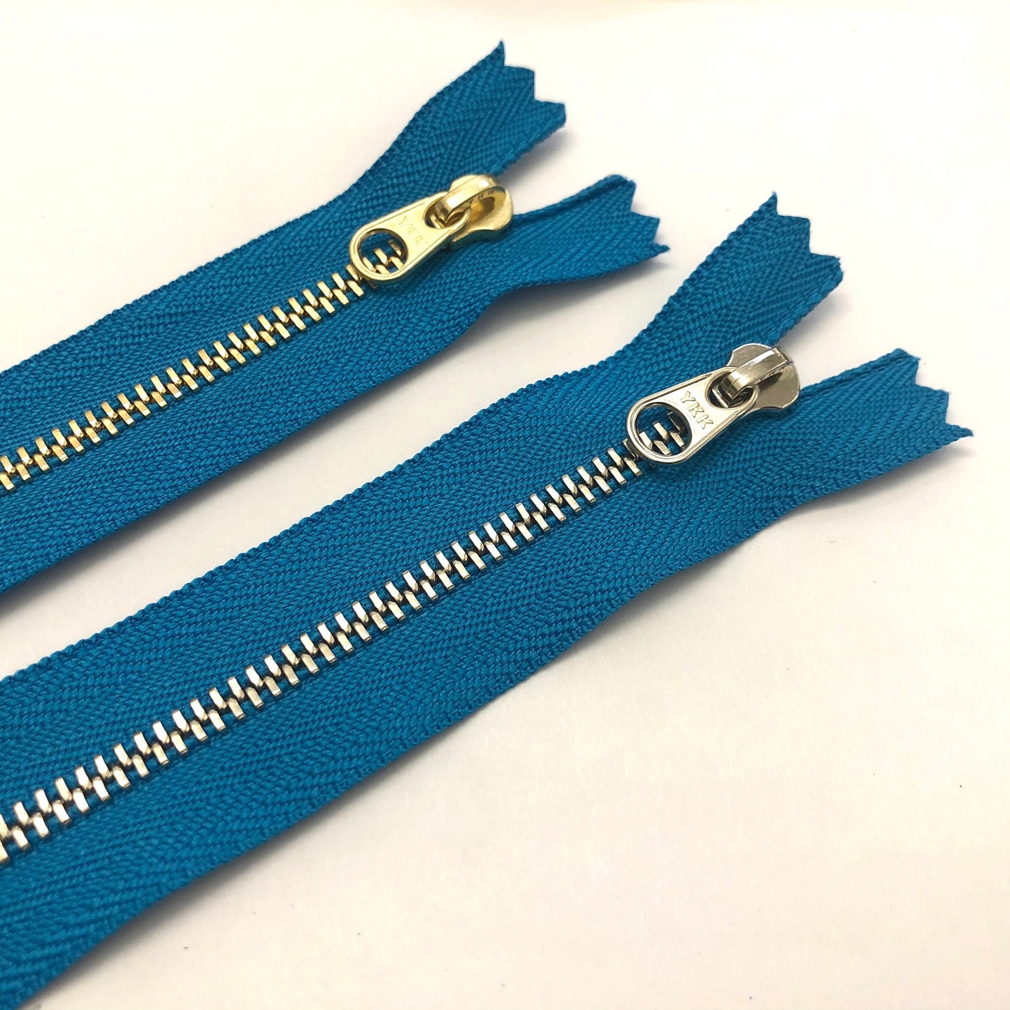 YKK Excella Zippers #3 - 20"