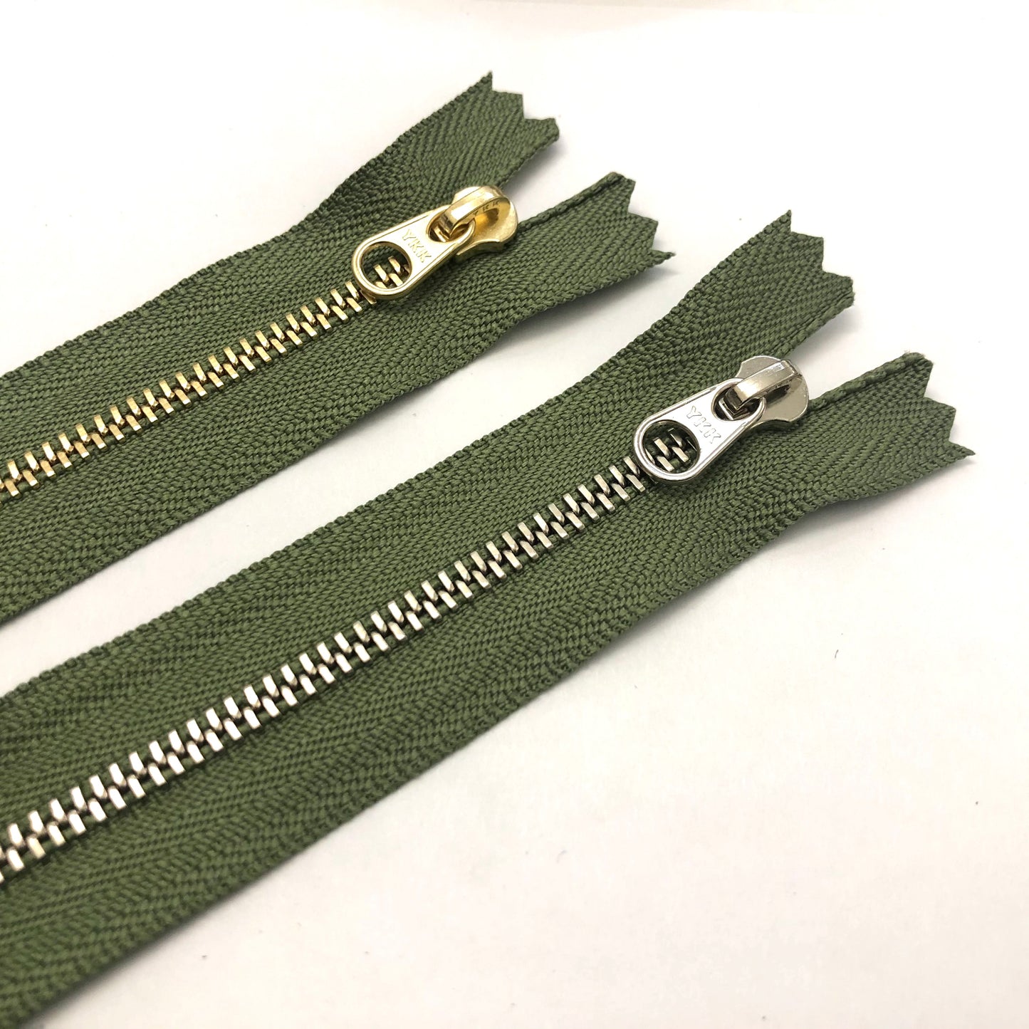 YKK Excella Zippers #3 - 20"