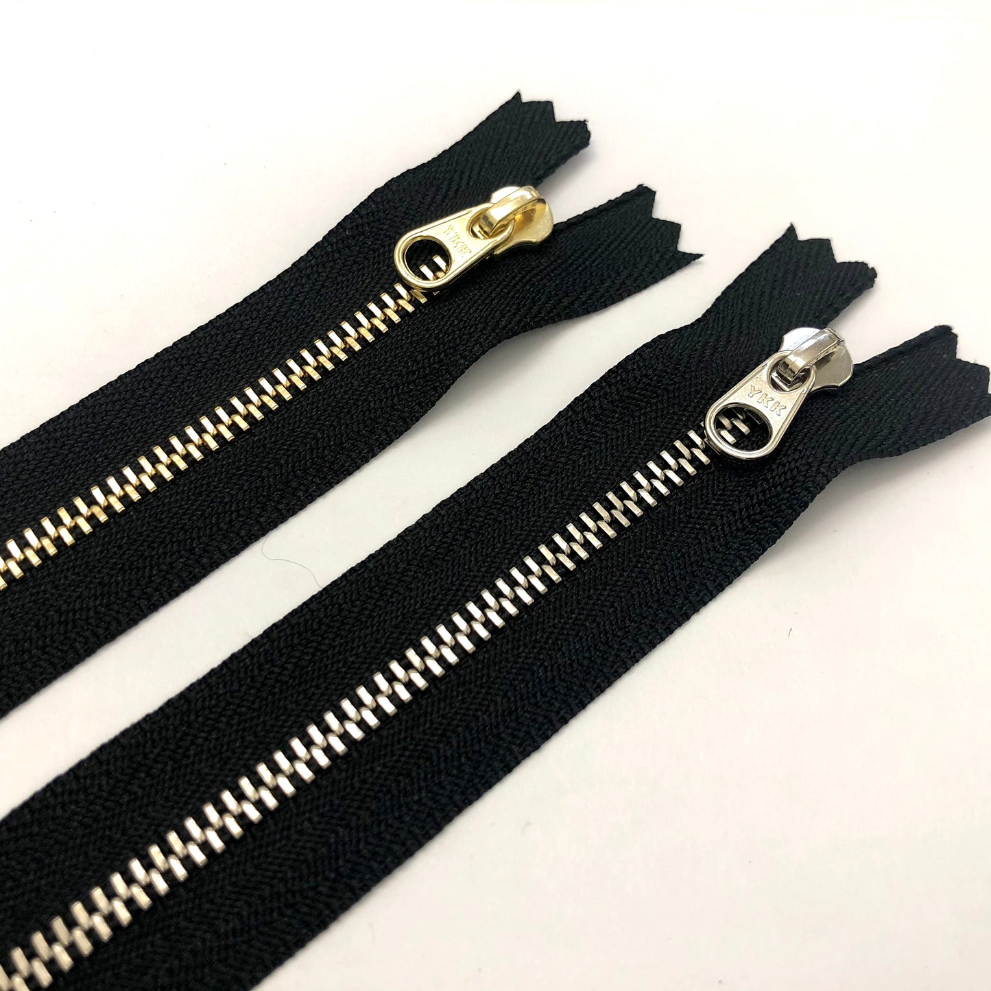 YKK Excella Zippers #3 - 20"