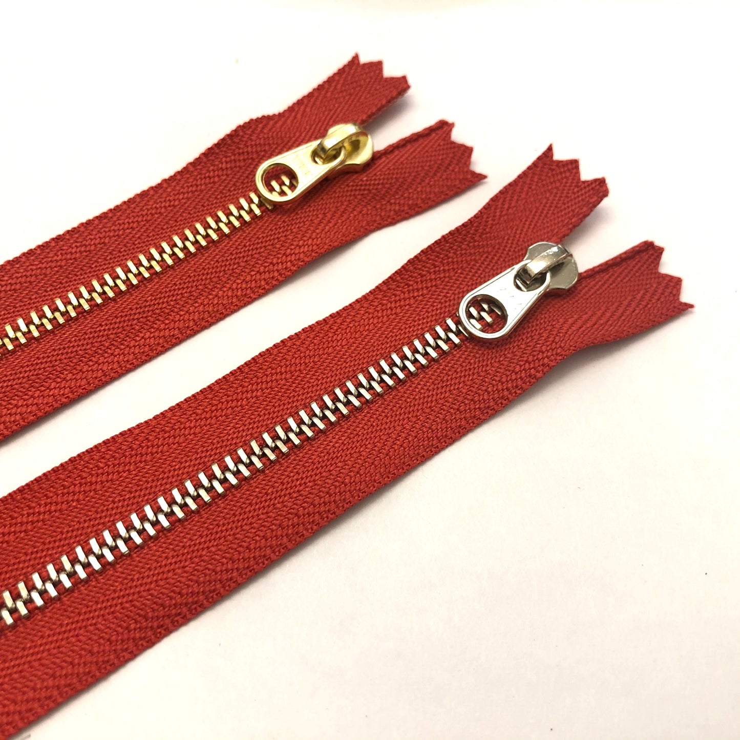 YKK Excella Zippers #3 - 20"