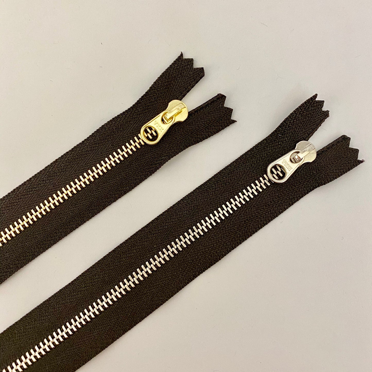 YKK Excella Zippers #3 - 20"